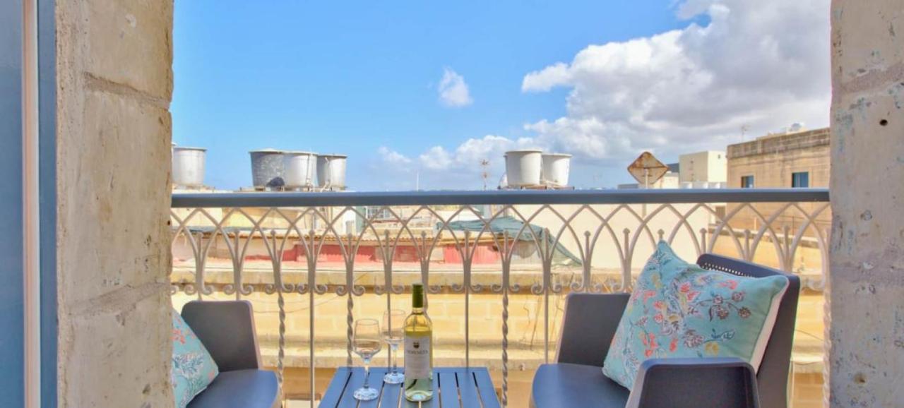 Ursula Apartments Self Catering Studios And 1-Br In Central Valletta By Tritoni Hotels Exteriör bild